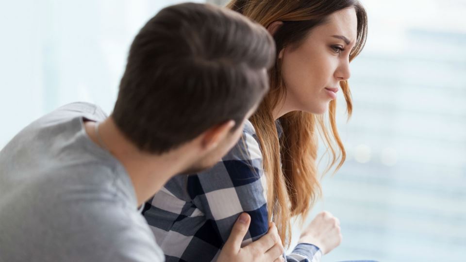 POR QUE ELE SÓ MELHORA QUANDO A GENTE ACABA?